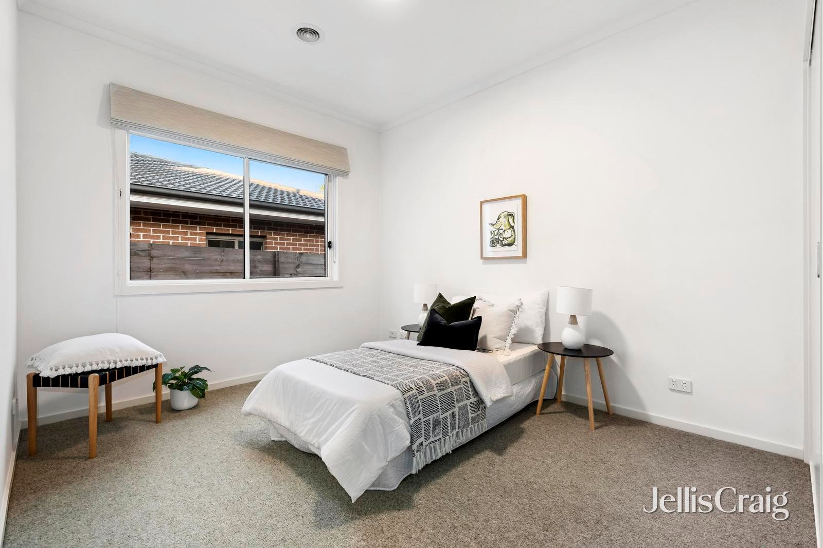 2 Lincoln Avenue, Glen&nbsp;Waverley image 11