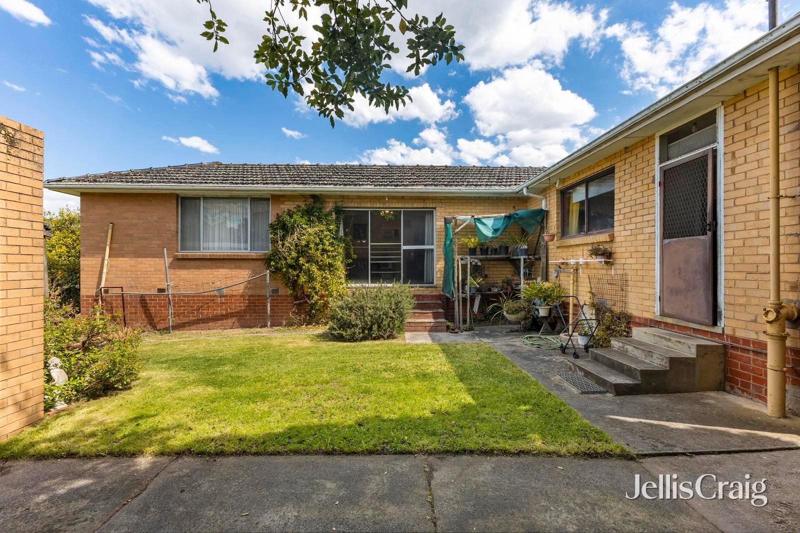 2 Lisbon Street, Glen Waverley image 10