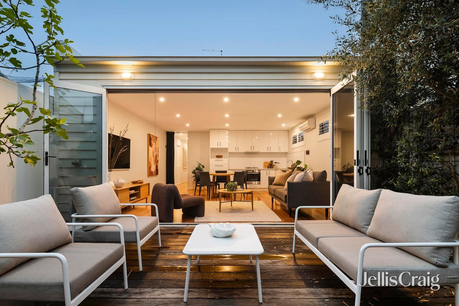 2 Little Lyell Street, South&nbsp;Melbourne image 12
