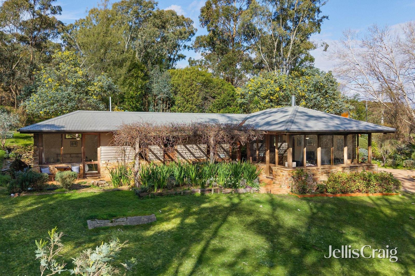 2 Llewellyn Road, Golden&nbsp;Point image 2
