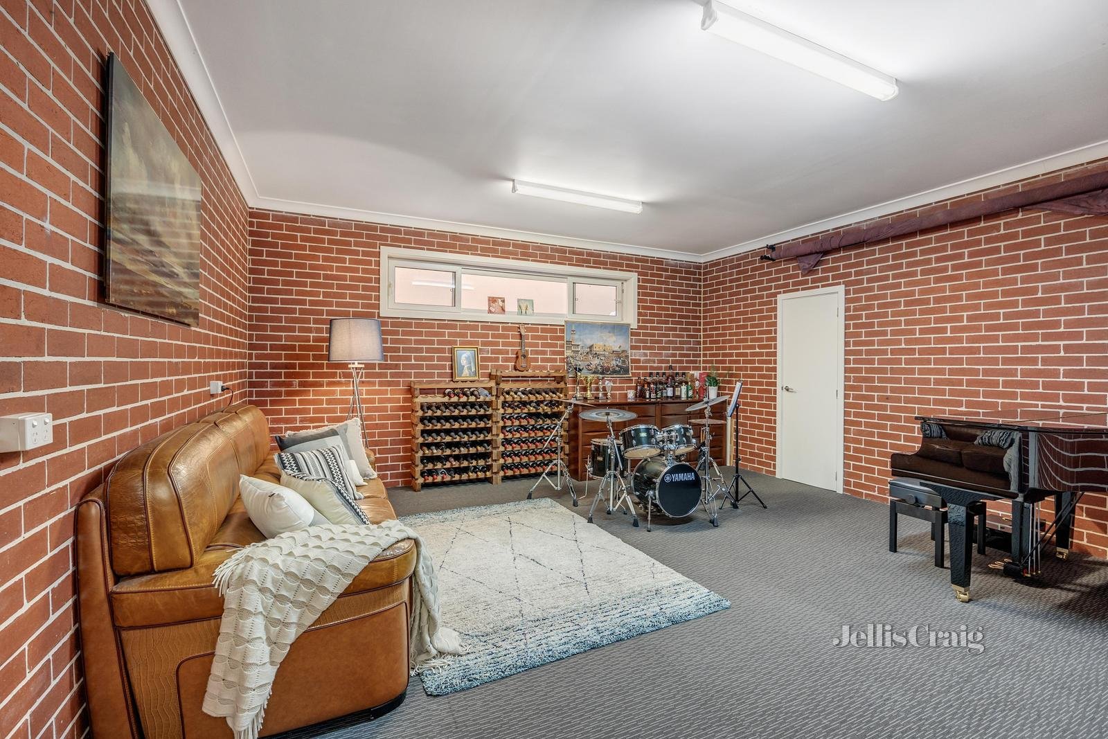 2 Lockens Avenue, Glen Waverley image 18