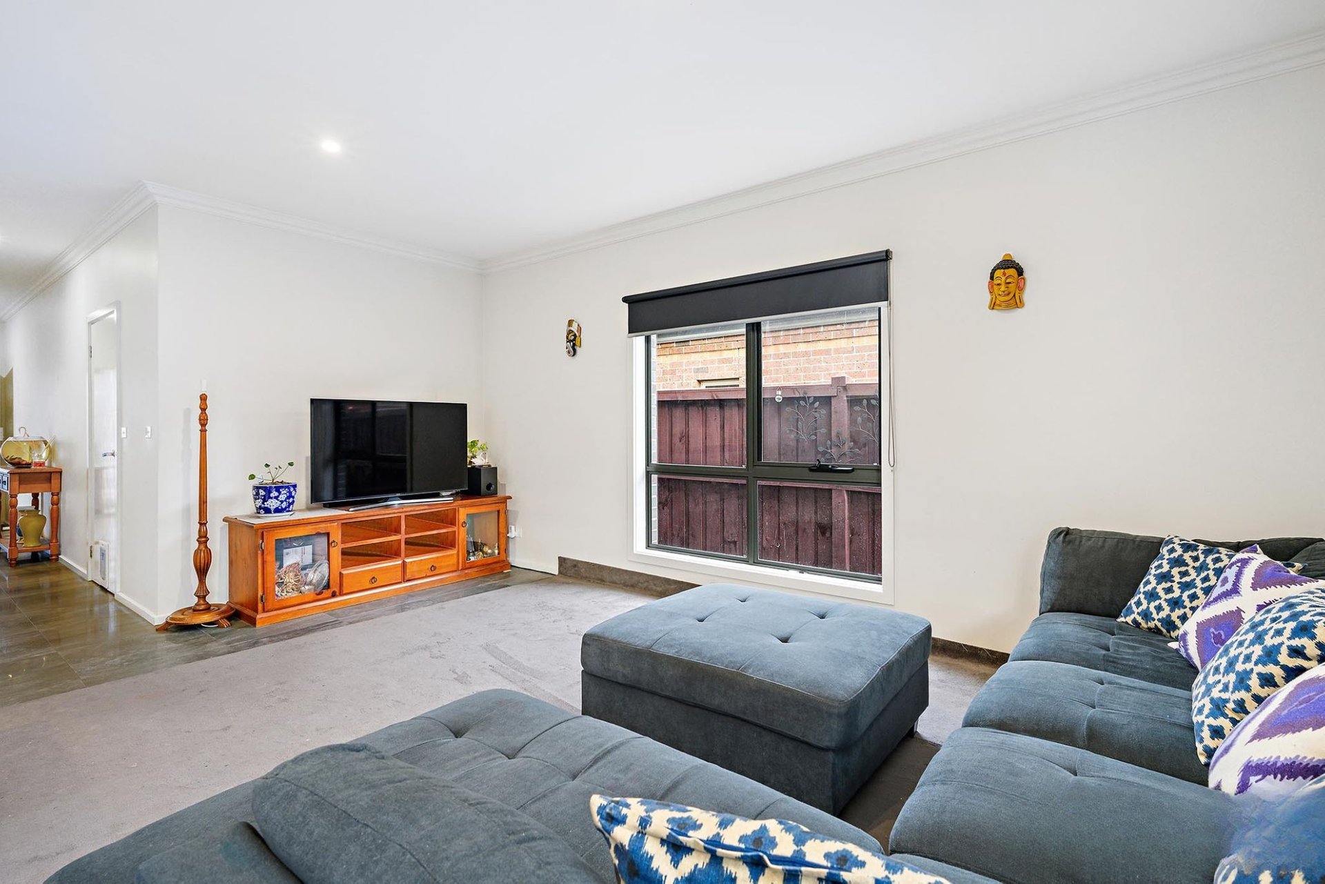 2 Longfellow Avenue, Mooroolbark image 5