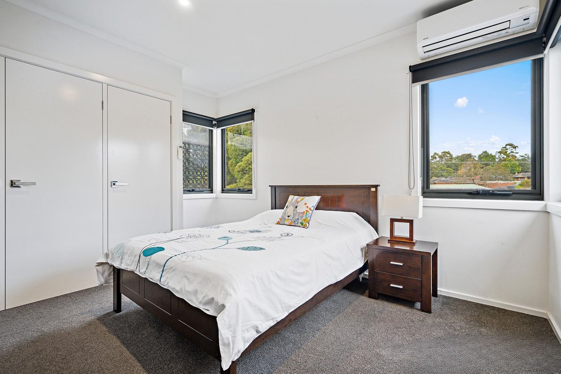 2 Longfellow Avenue, Mooroolbark image 6