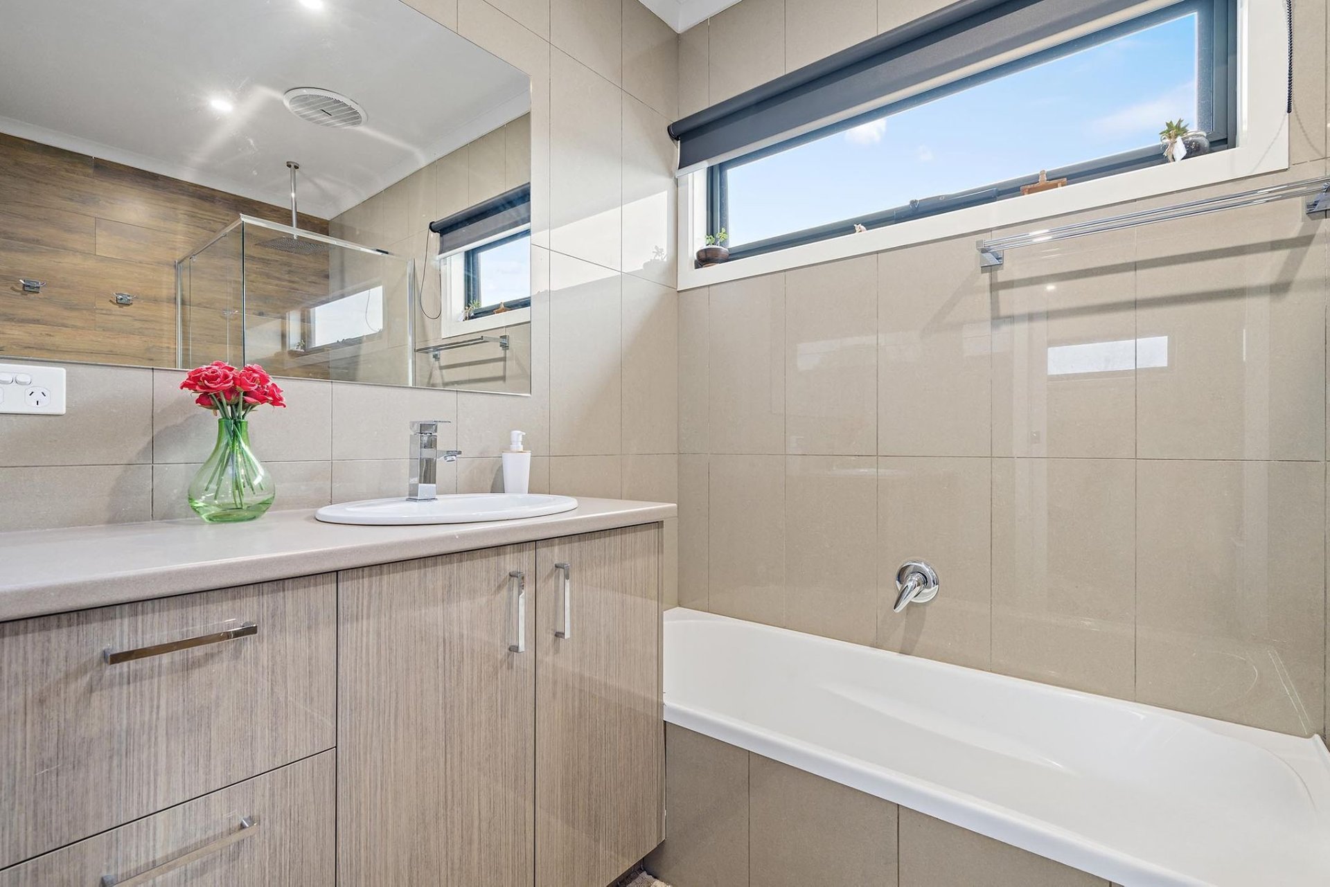 2 Longfellow Avenue, Mooroolbark image 9