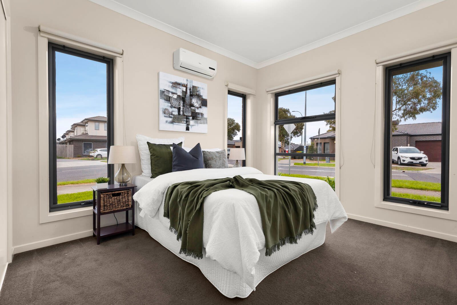 Property Gallery Thumbnail 5