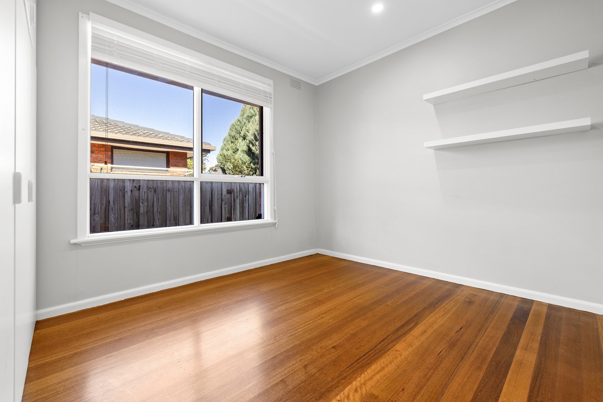 2 Loram Court, Blackburn&nbsp;South image 8