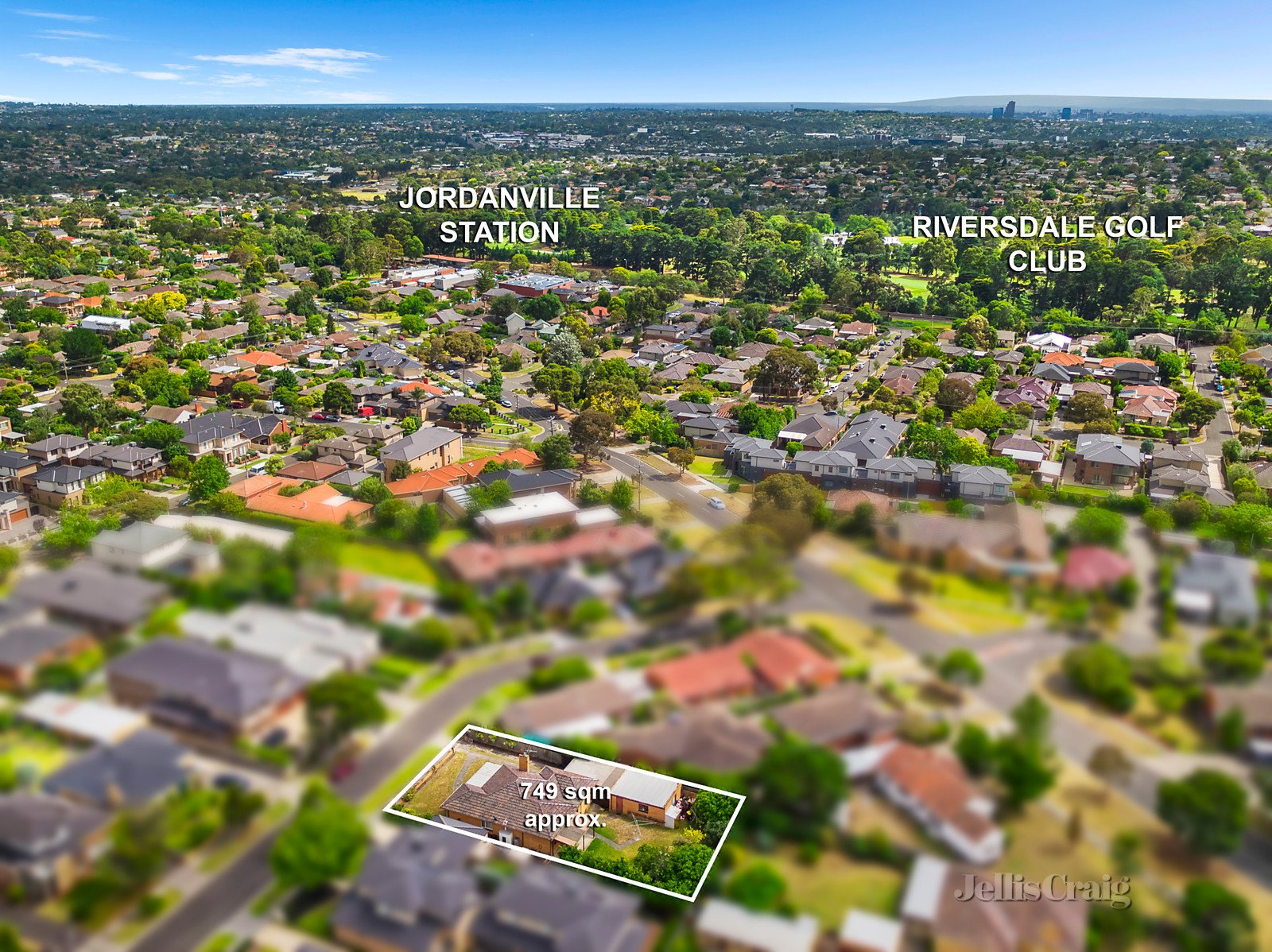 2 Madison Court, Mount Waverley image 8