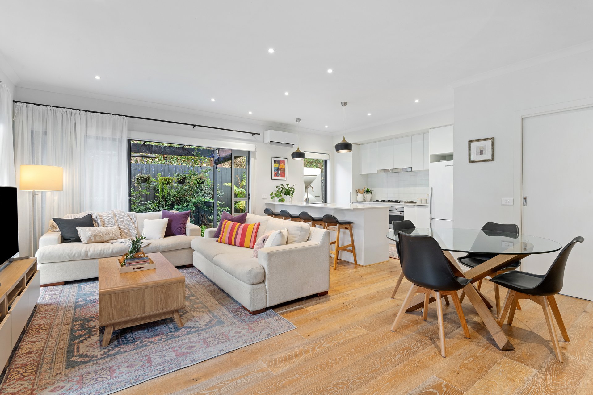 Property Gallery Thumbnail 2