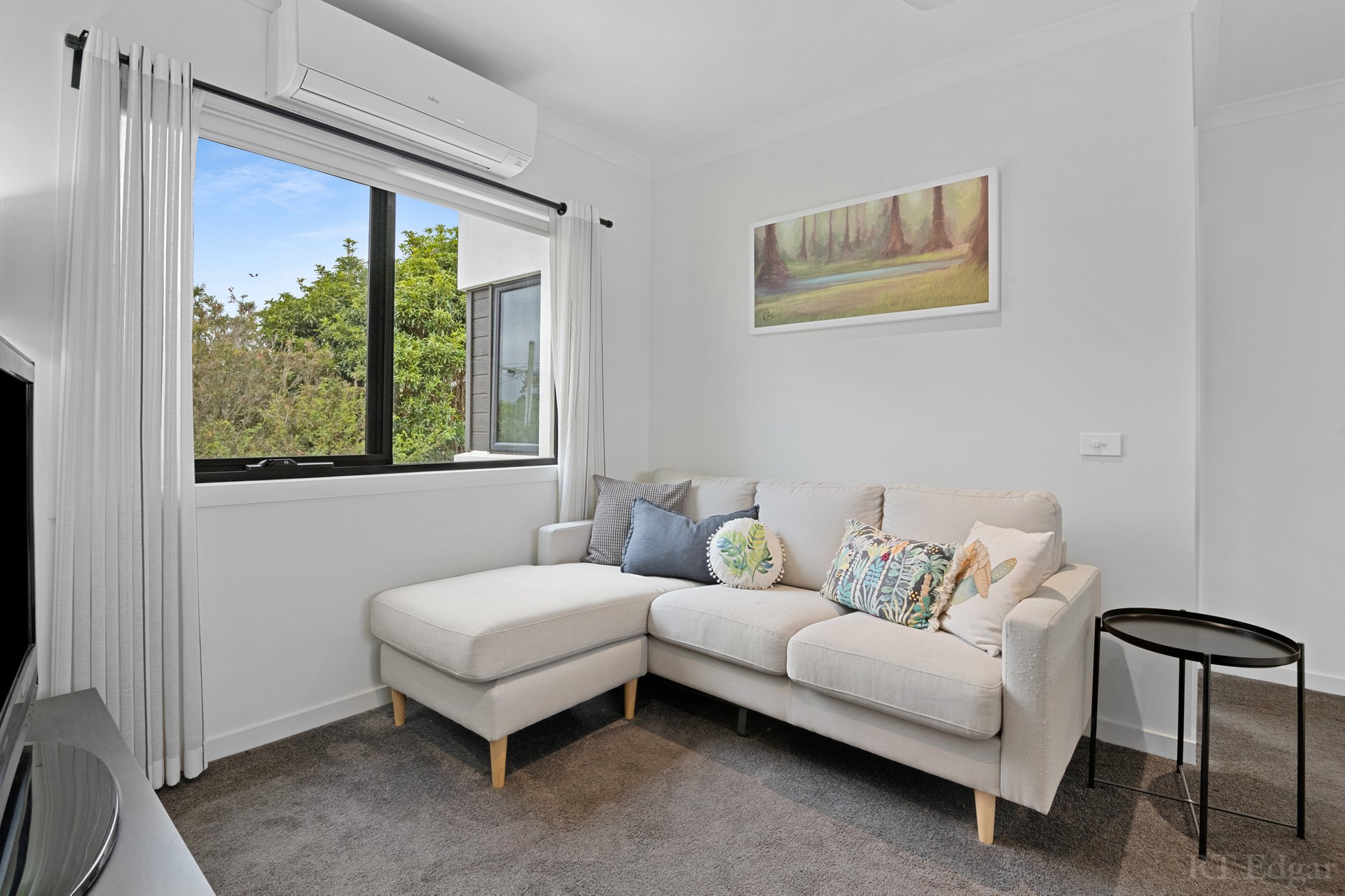 Property Gallery Thumbnail 5