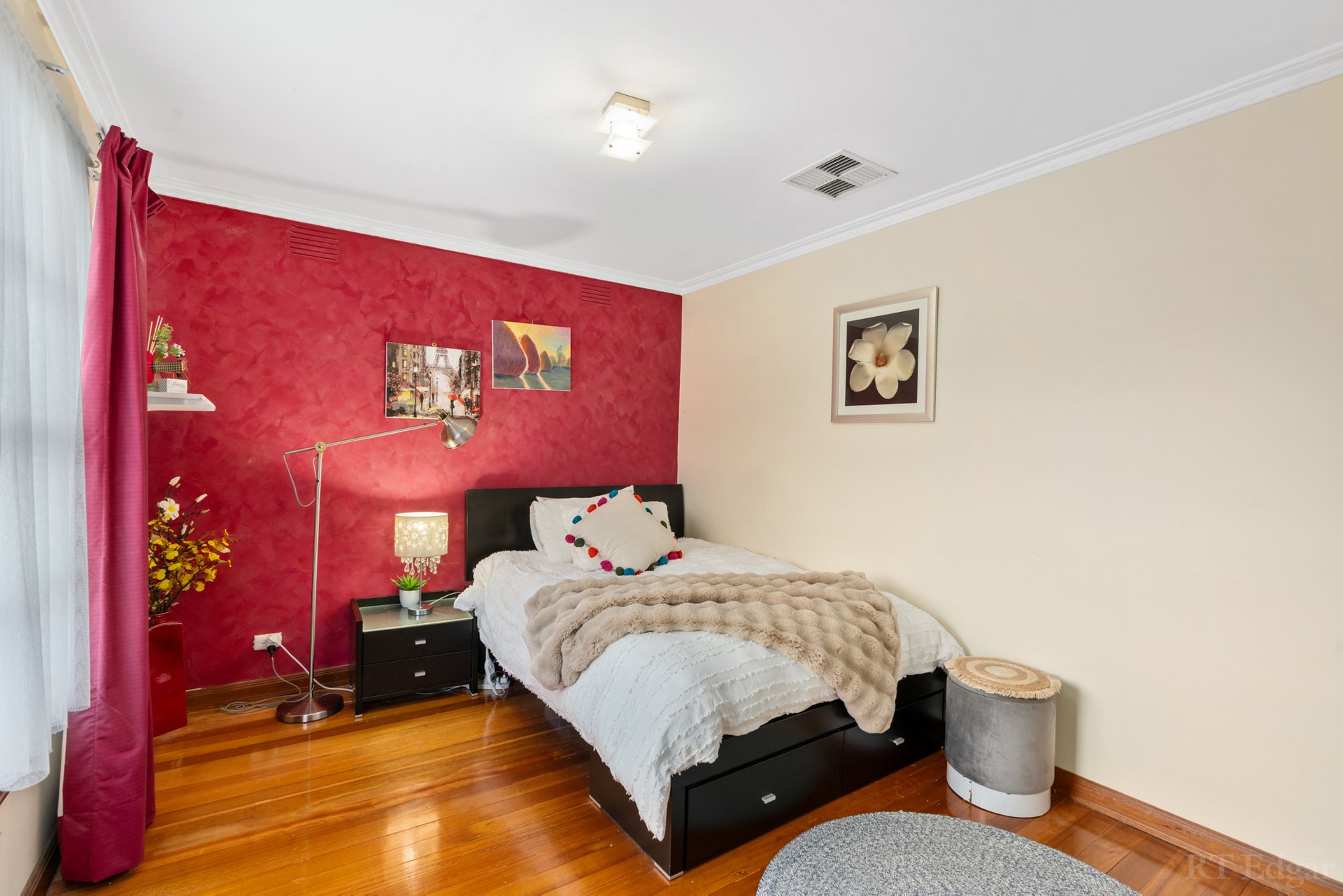 Property Gallery Thumbnail 10
