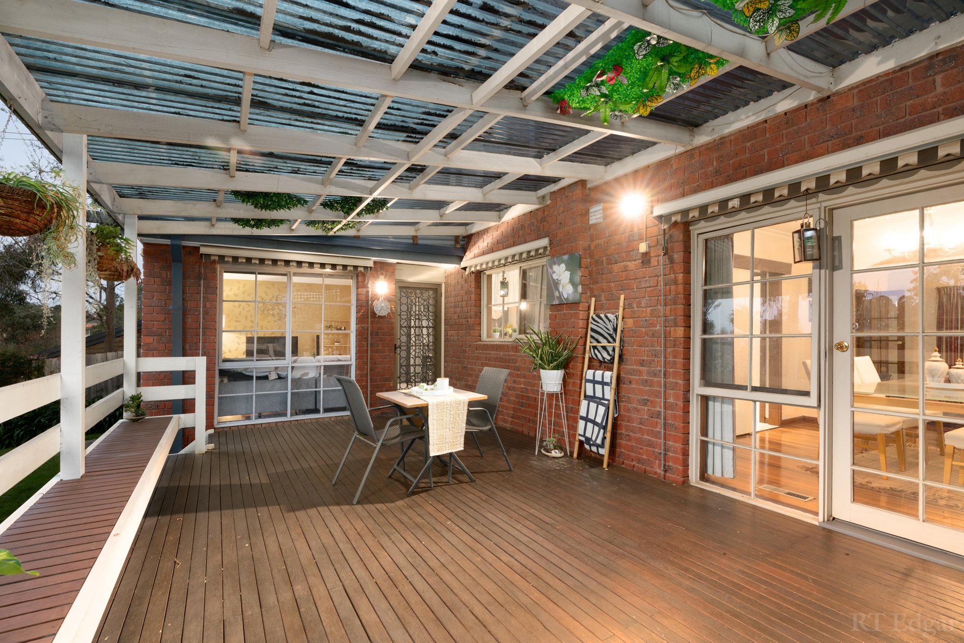 Property Gallery Thumbnail 14