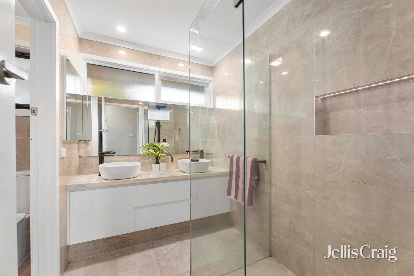 2 Marina Court, Notting&nbsp;Hill image 11