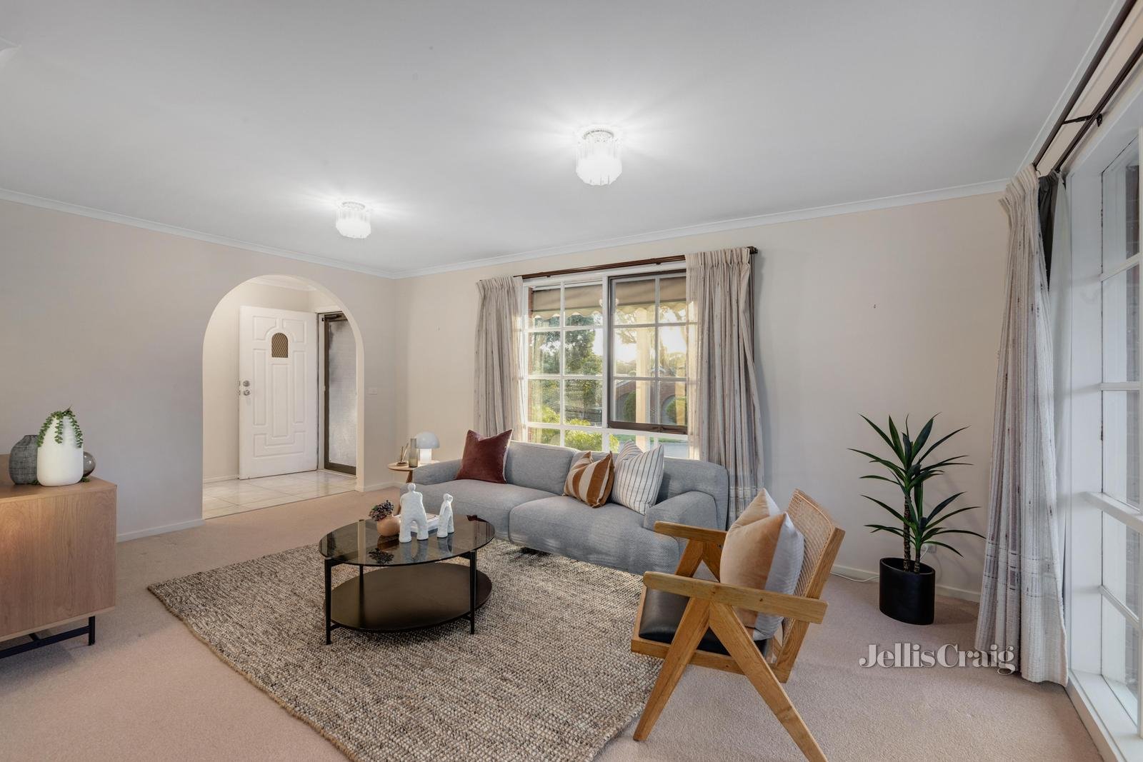 2 Marlesford Avenue, Wantirna image 2