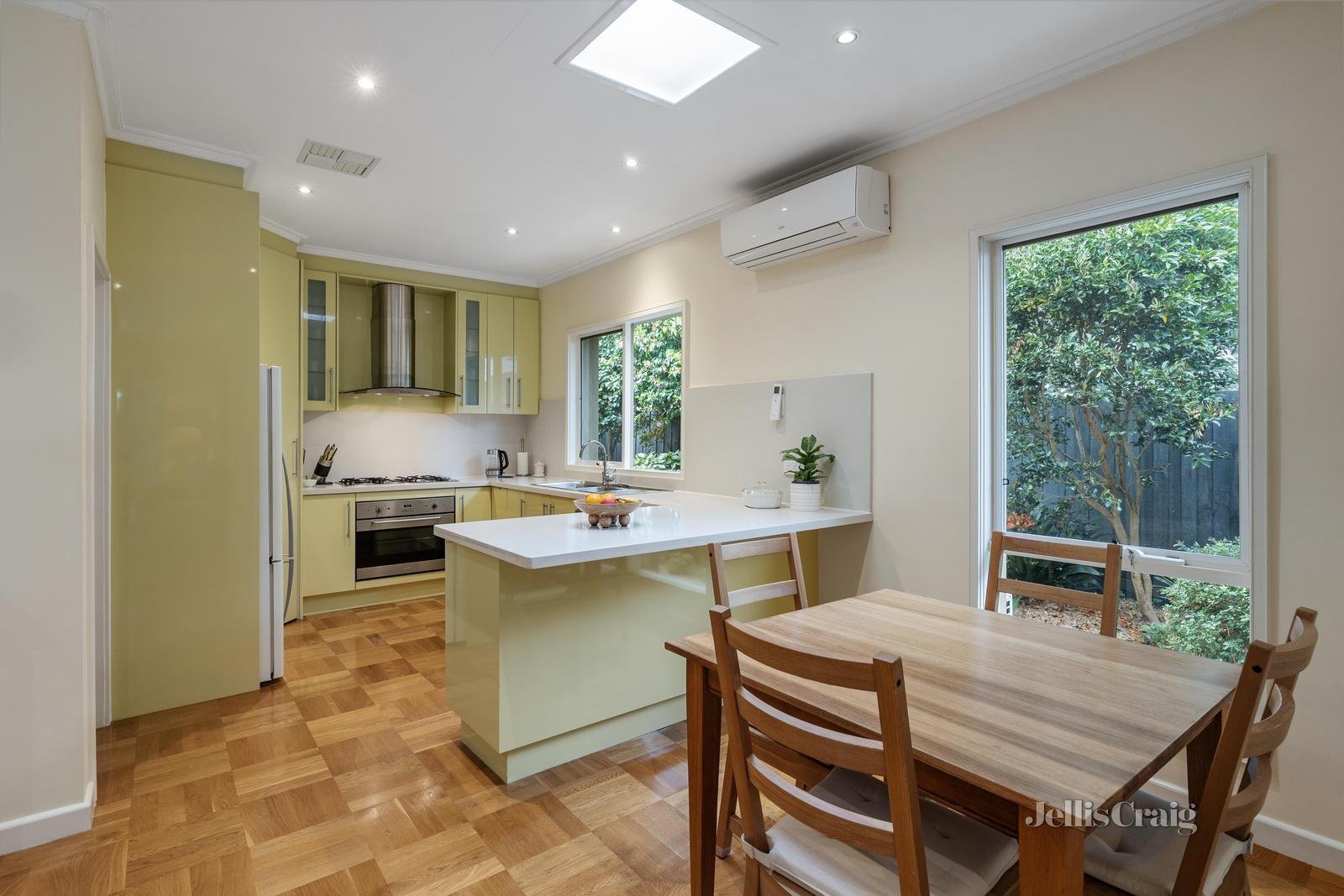 2 Marock Place, Balwyn image 3