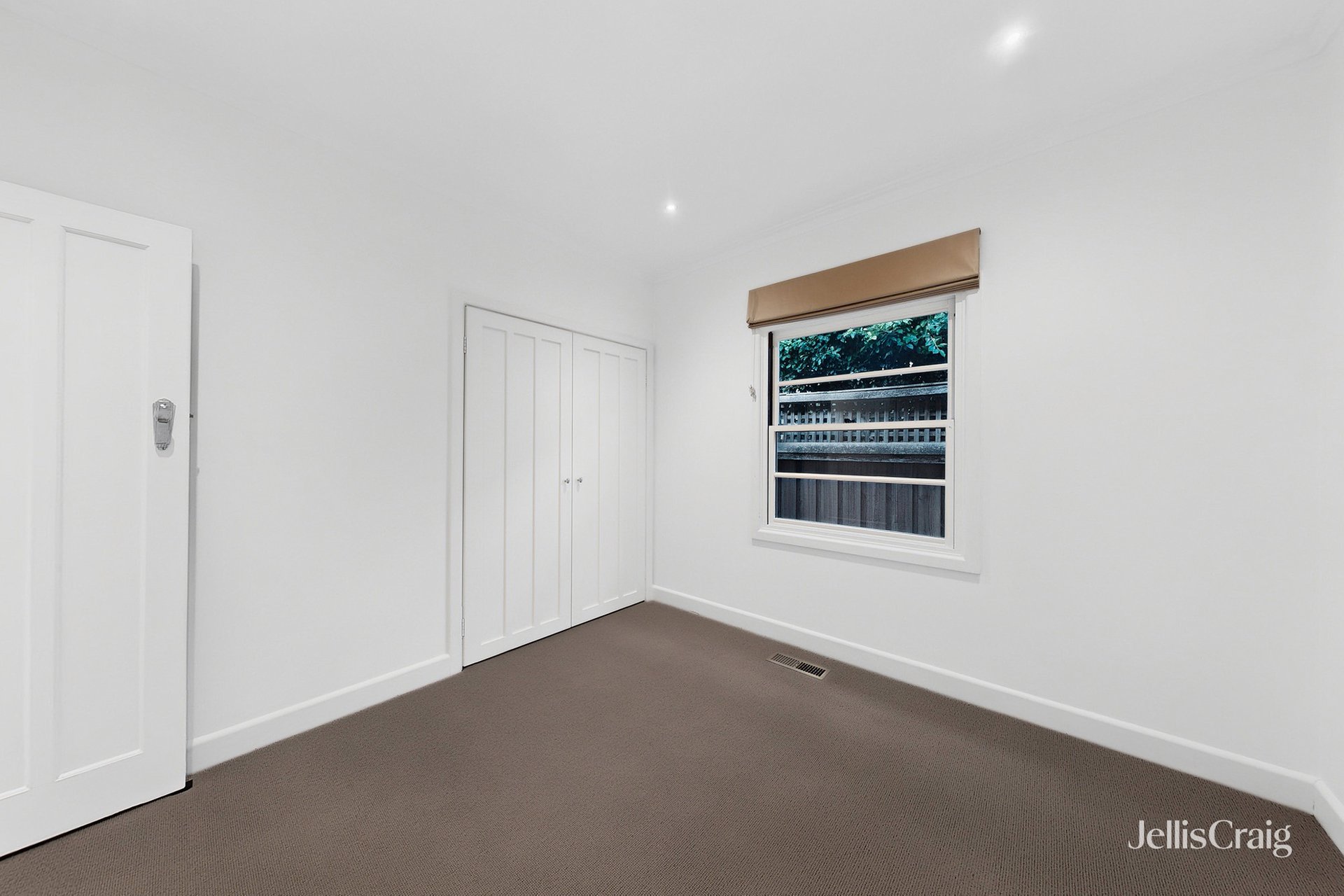 2 Mary Street, Brighton image 14