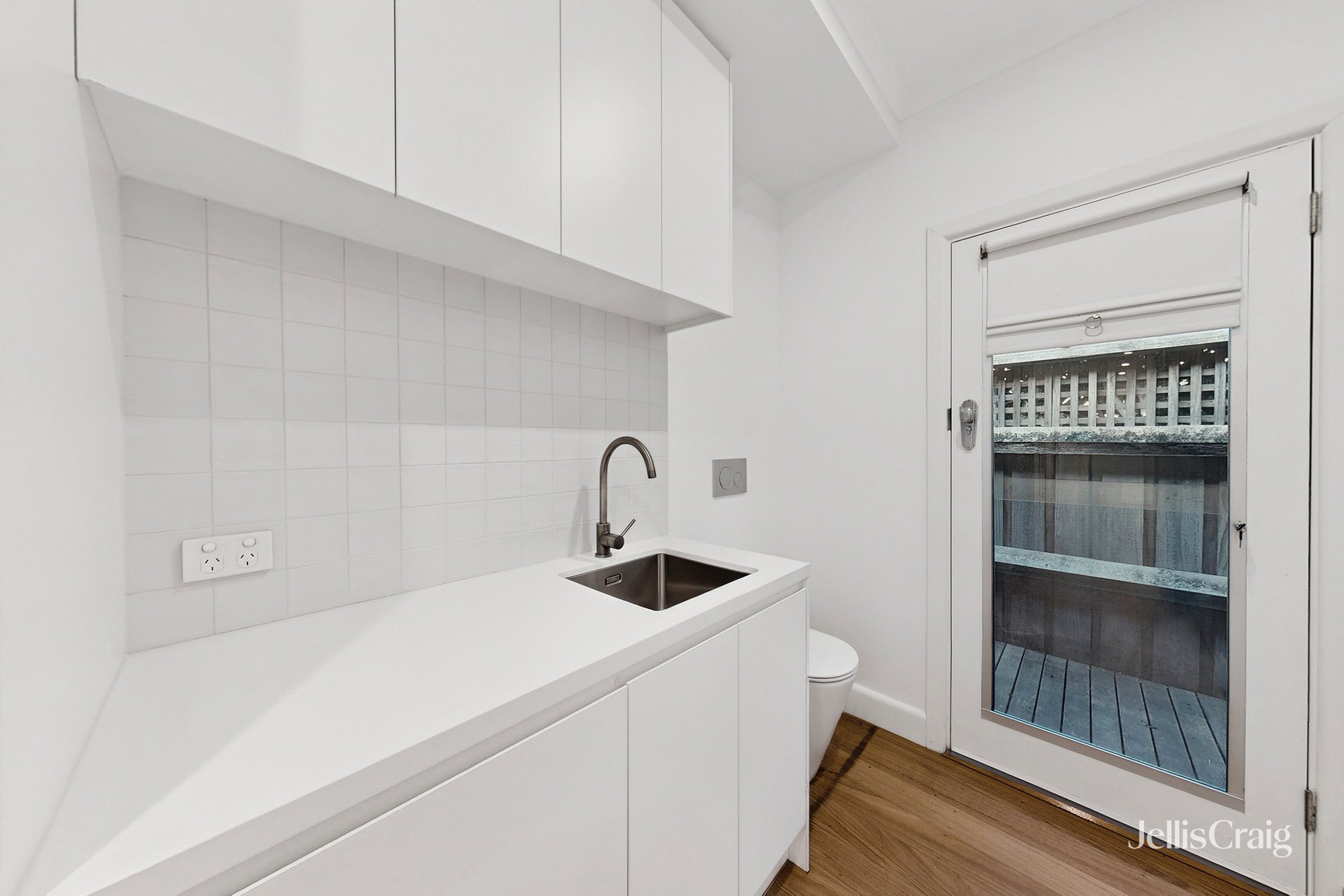 2 Mary Street, Brighton image 10