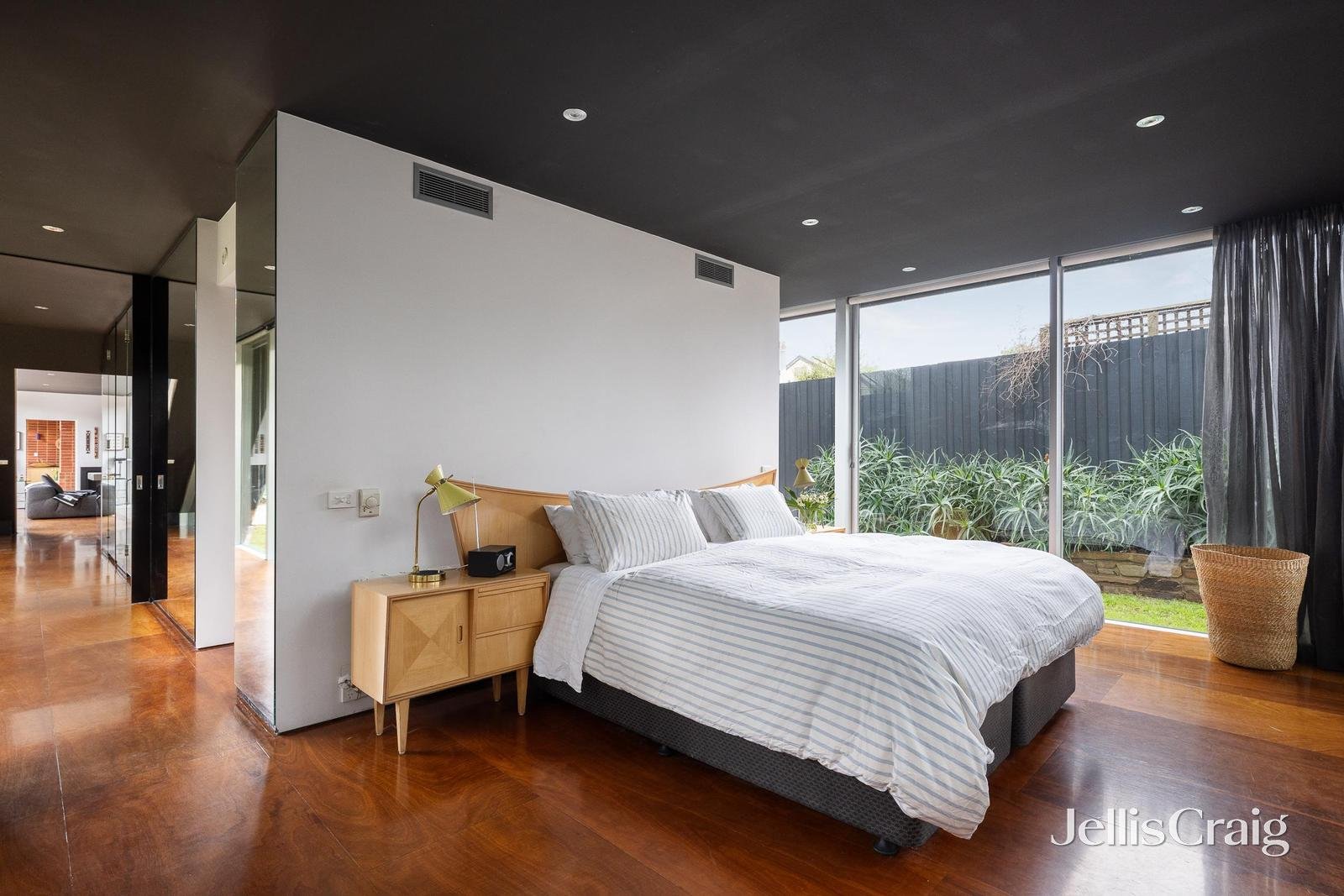 2 Maurice Street, Hawthorn East image 11