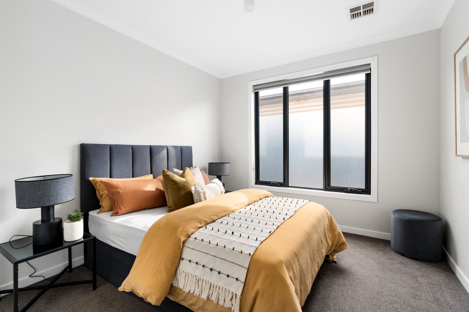 Property Gallery Thumbnail 18
