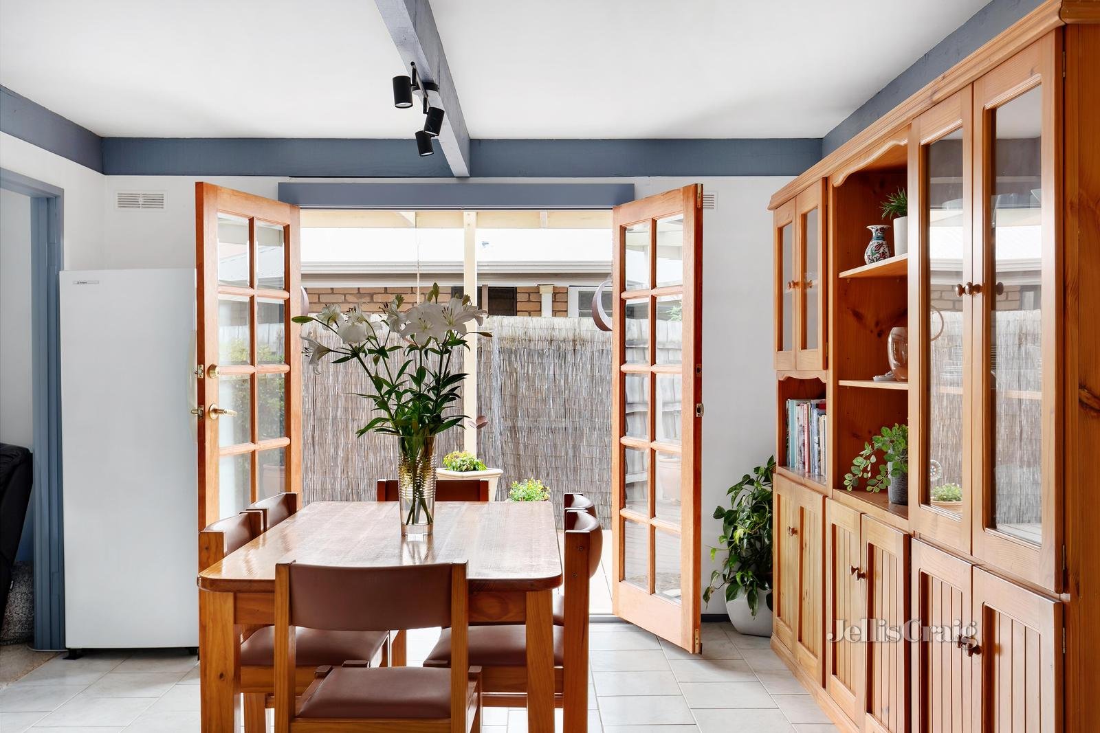 2 Mckenzie Court, Greensborough image 5