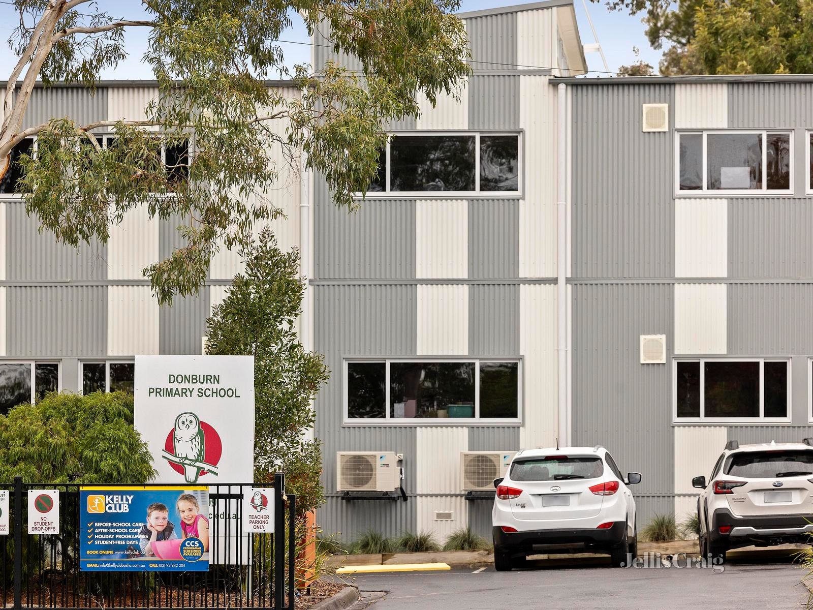 2 McKenzie Street, Doncaster East image 12