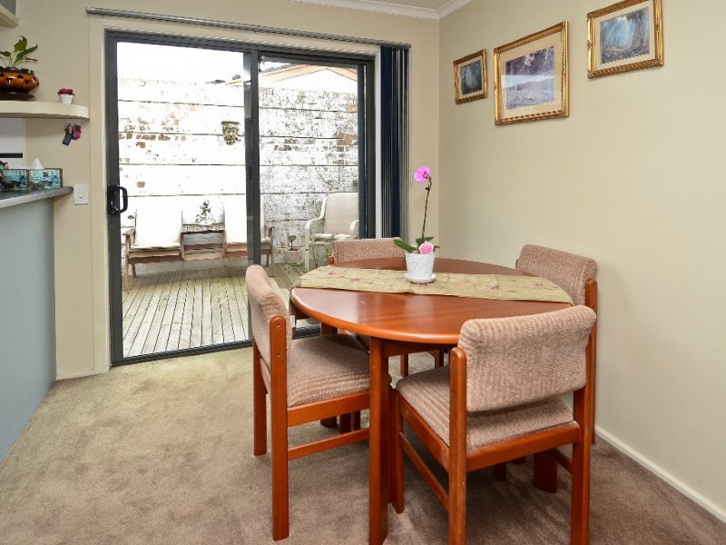 2 McMillan Avenue, Geelong image 5