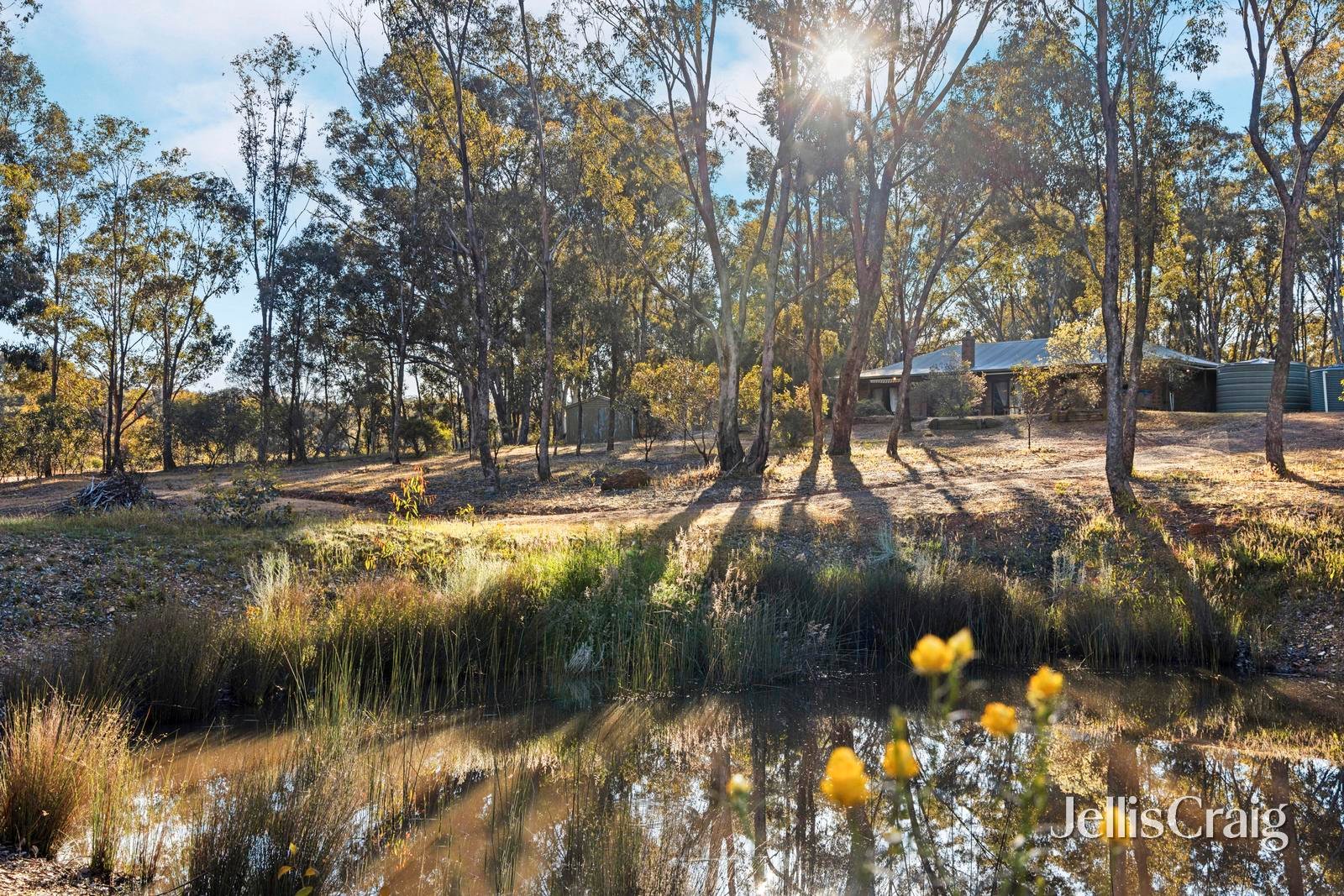 2 McMillan Road, Green&nbsp;Gully image 1
