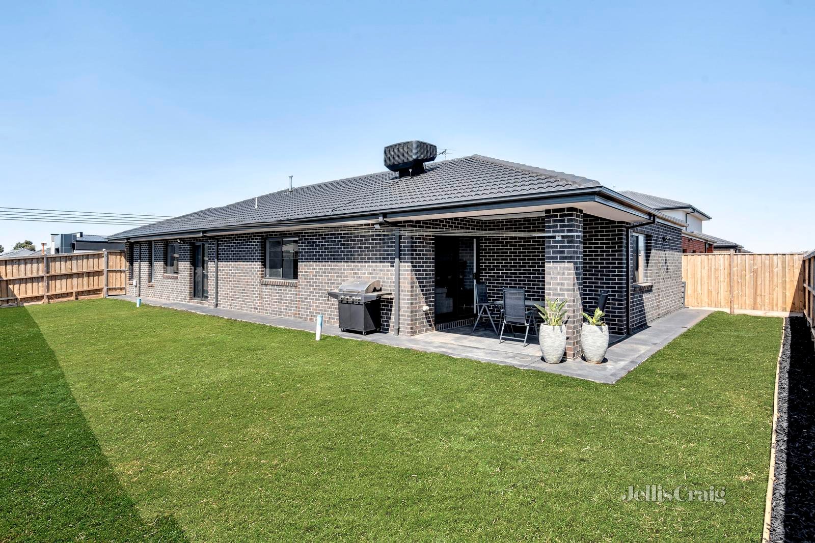 2 Melville Avenue, Wallan image 11