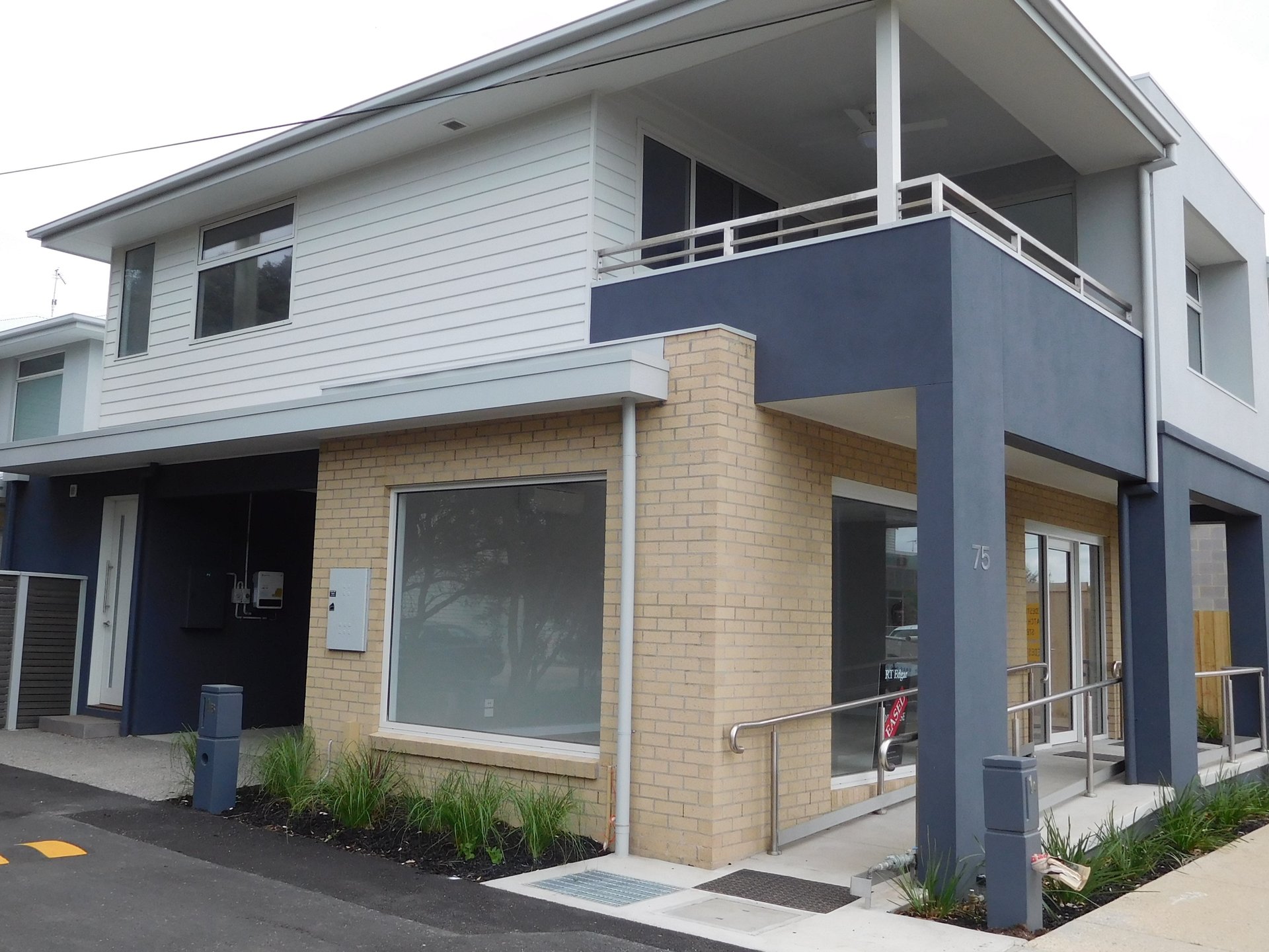 Property Gallery - Main Image