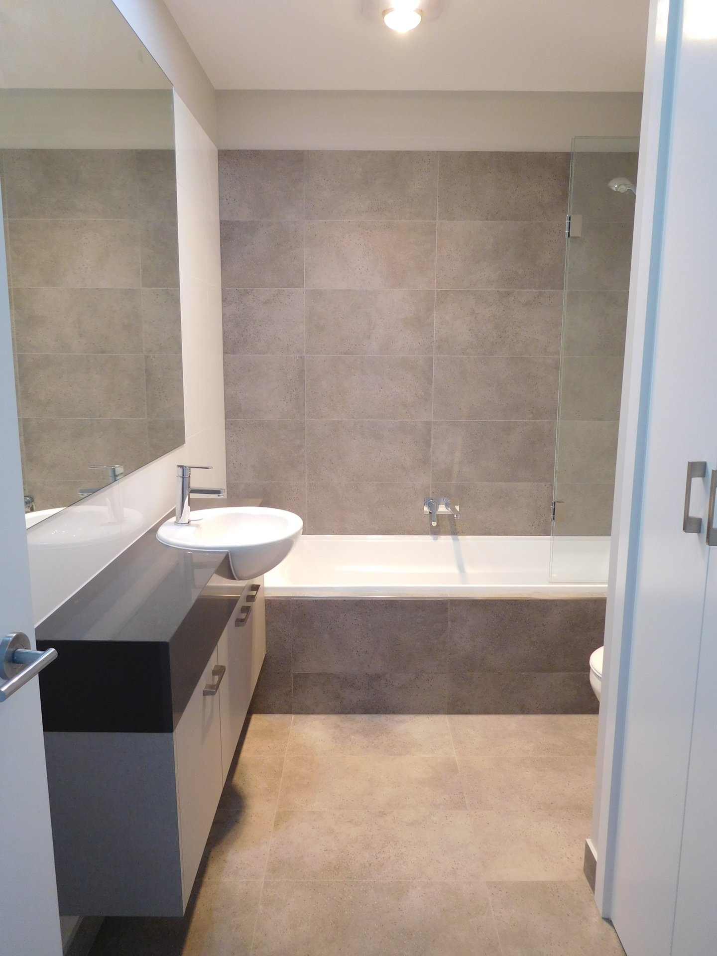 Property Gallery Thumbnail 3