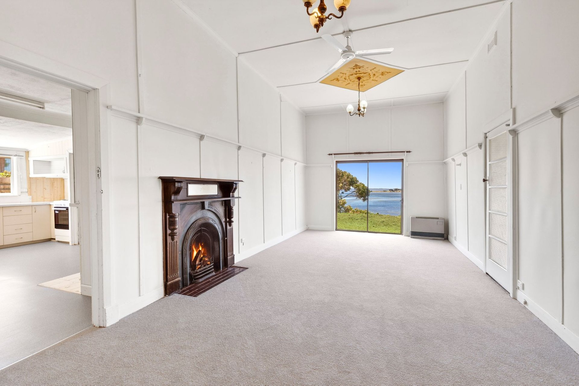 2 Mercer Street, Queenscliff image 3