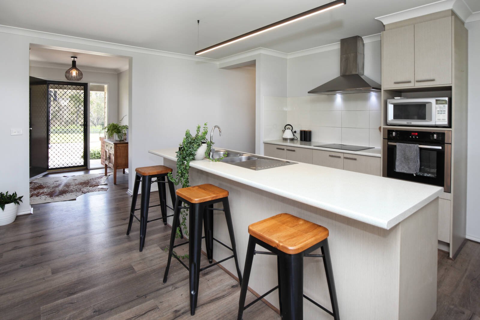 Property Gallery Thumbnail 2