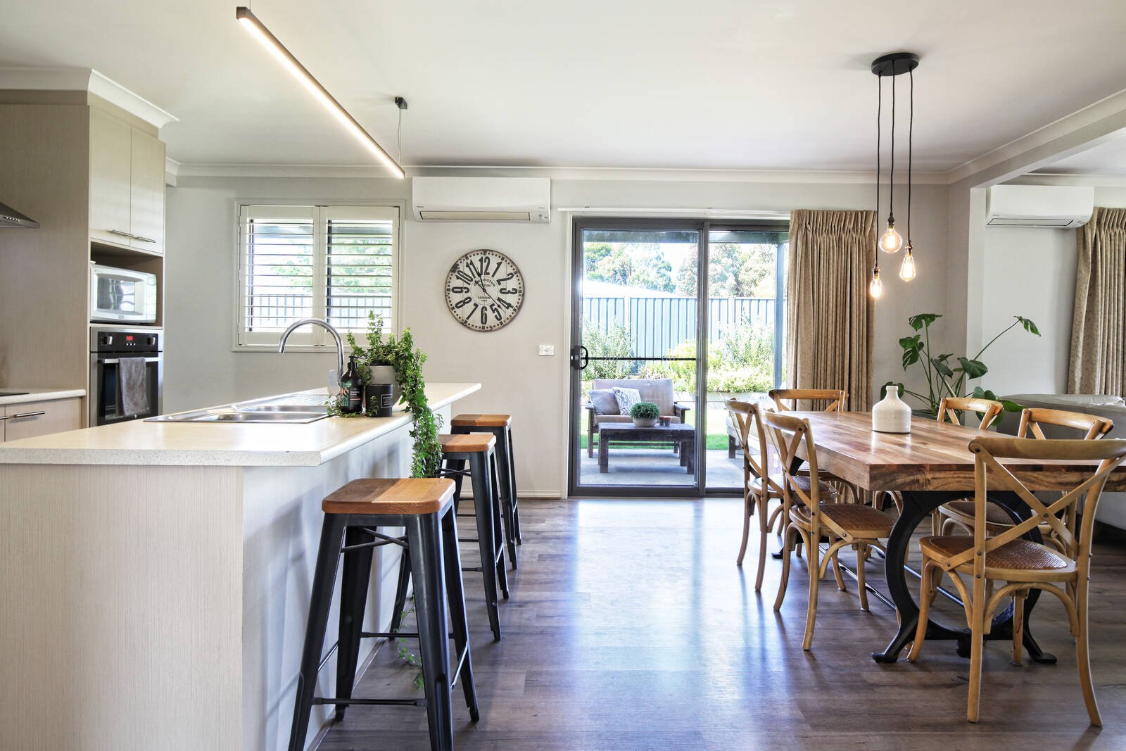 Property Gallery Thumbnail 3