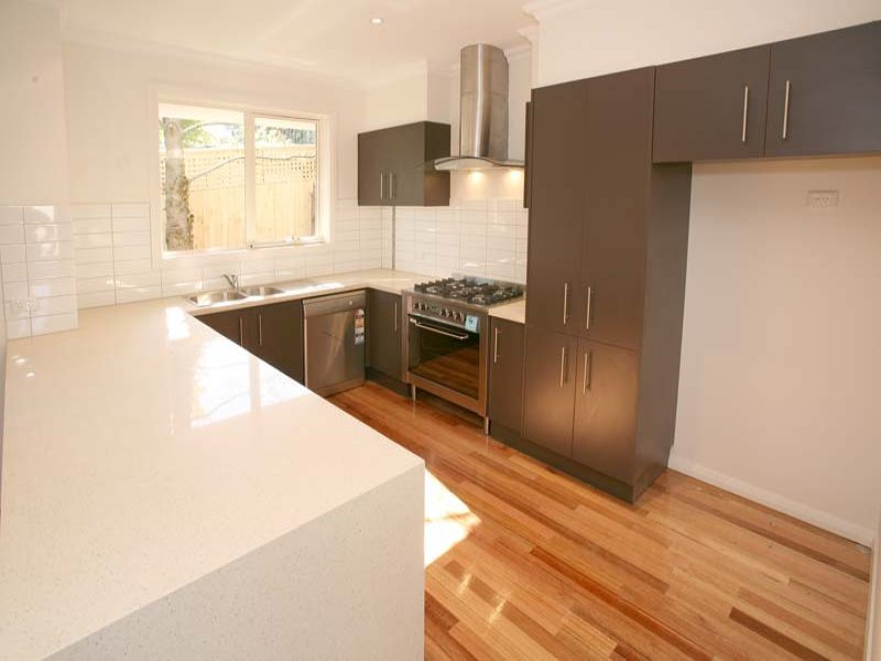2 Mitchell Road, Mont Albert North image 3