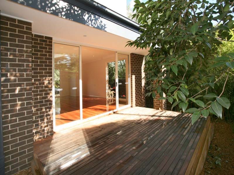 2 Mitchell Road, Mont Albert North image 6