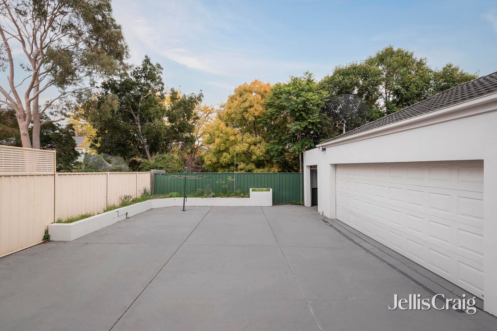 2 Monash Avenue, Balwyn image 17