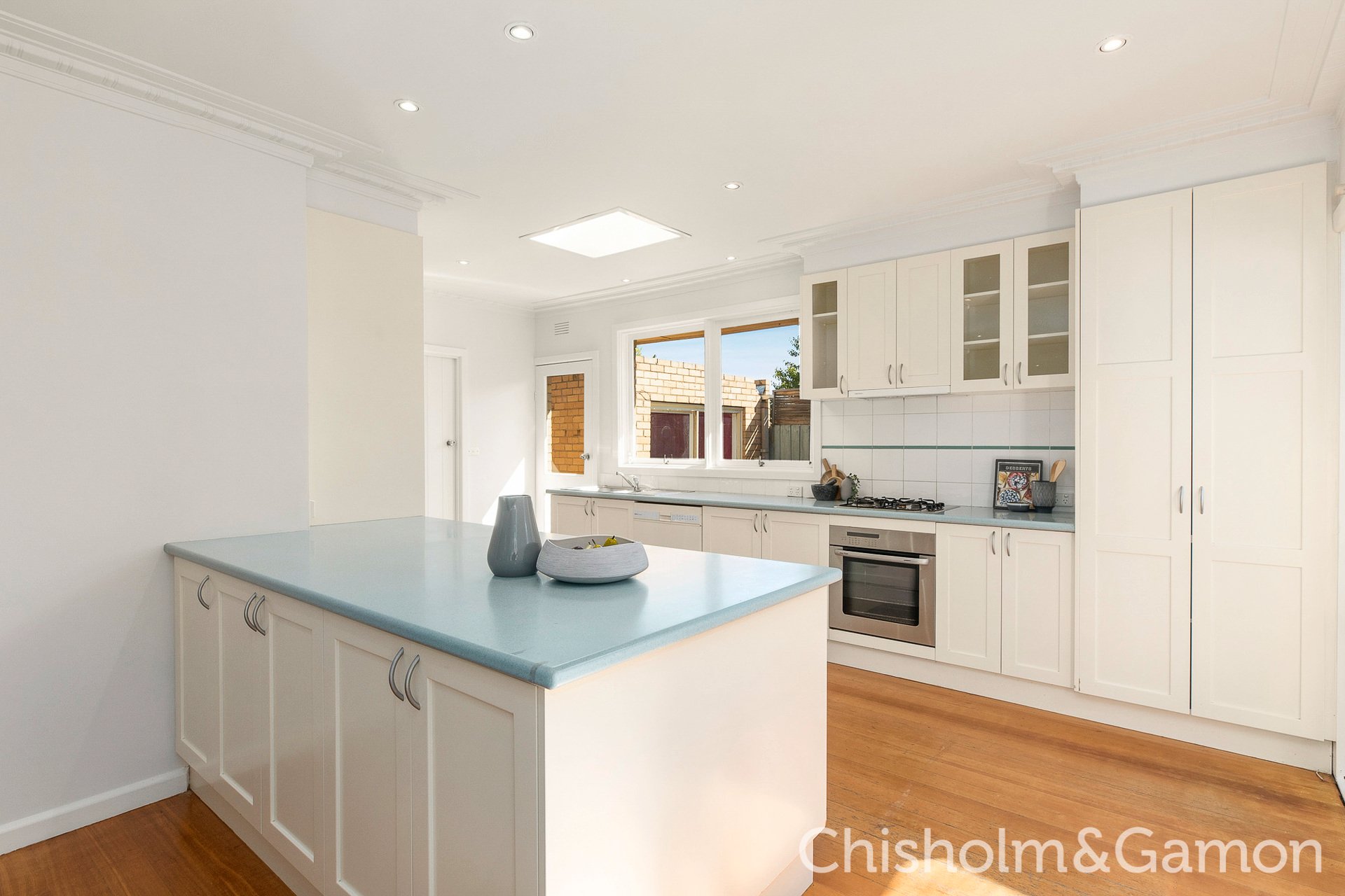 2 Moonda Grove, Cheltenham image 9