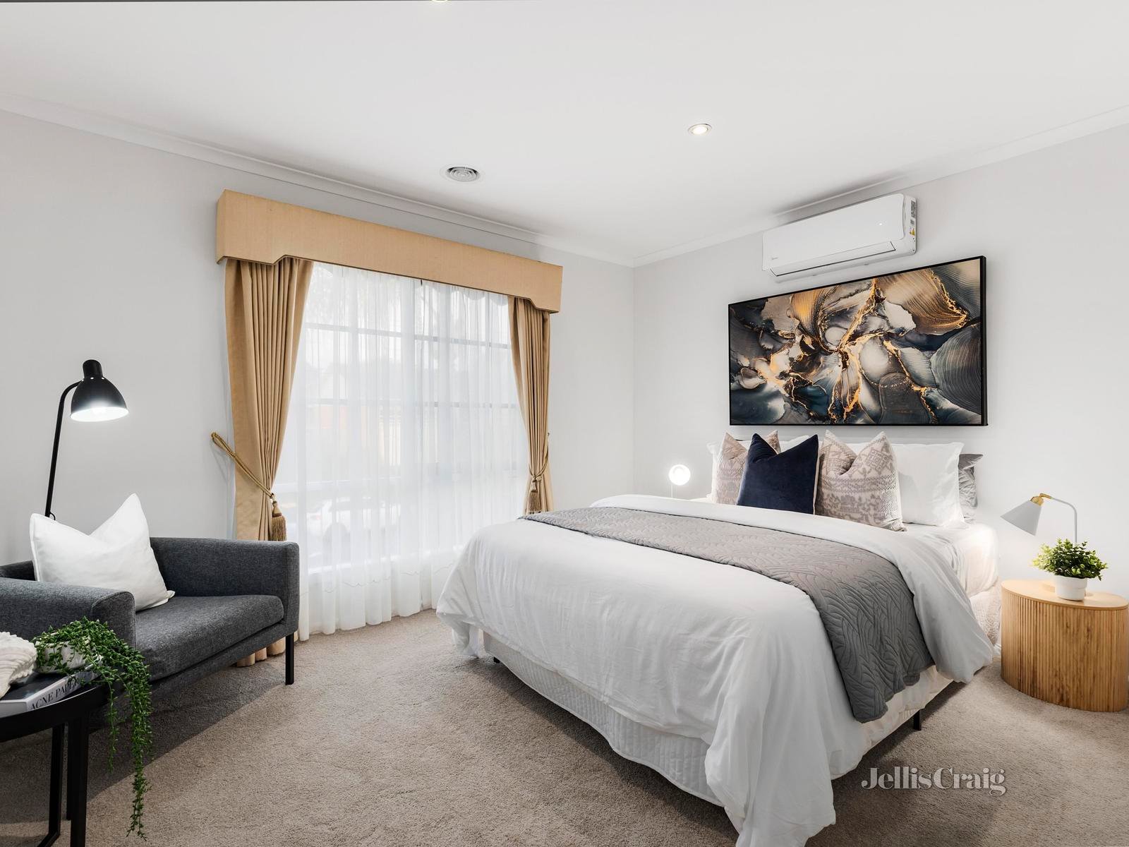 2 Moore Drive, Doncaster East image 10