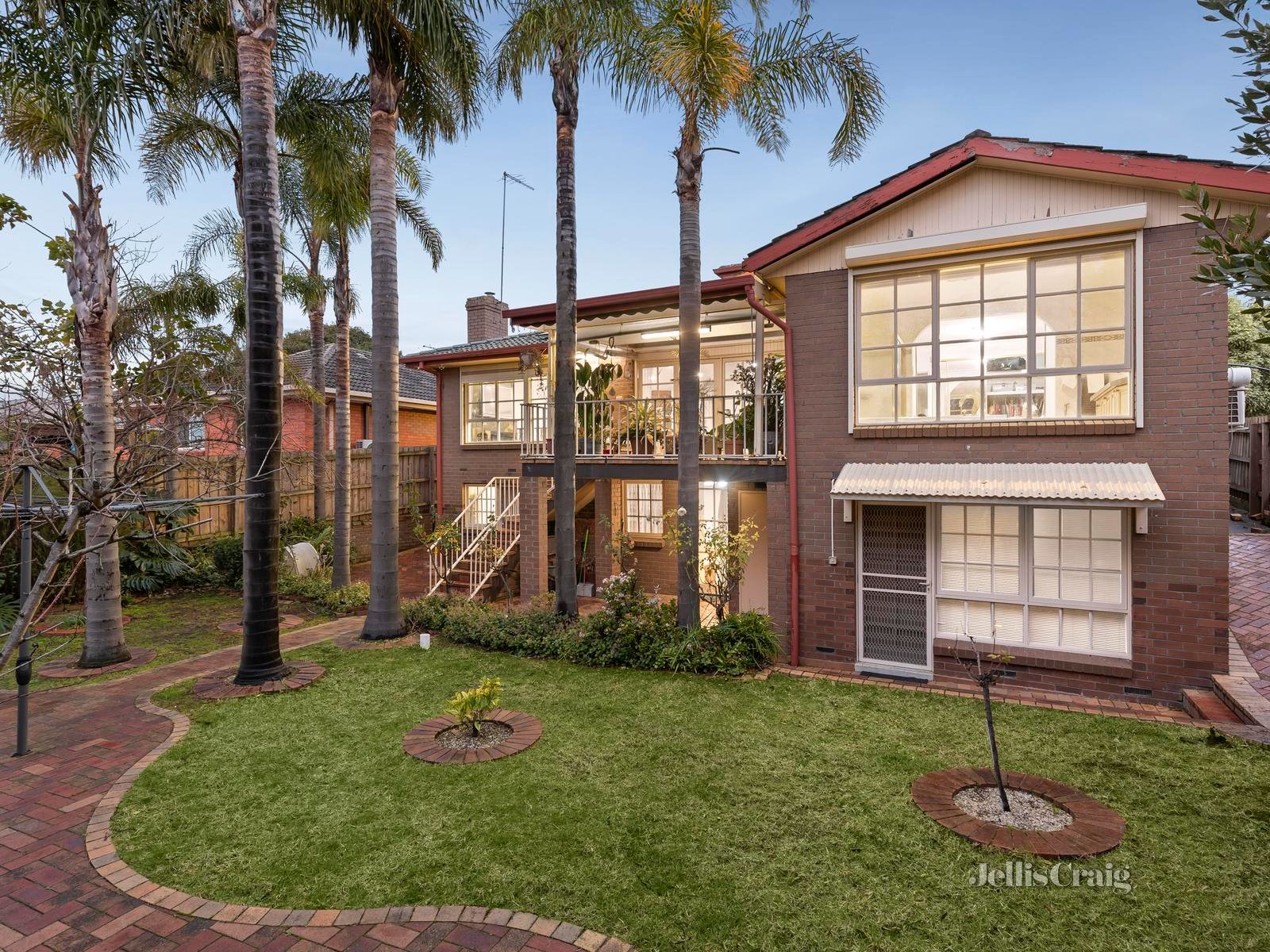 2 Moore Drive, Doncaster East image 15