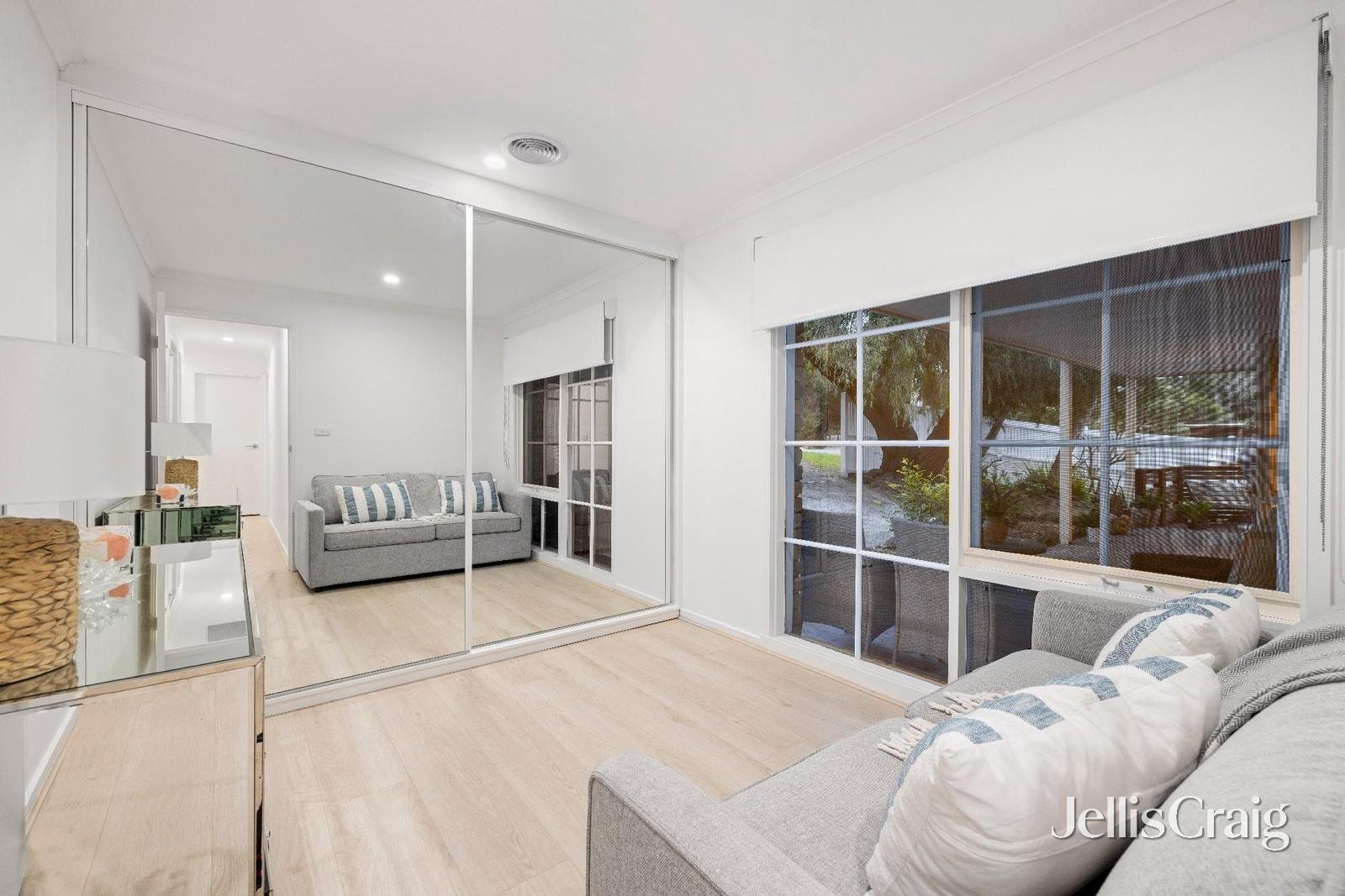 2 Morris Street, Blairgowrie image 13