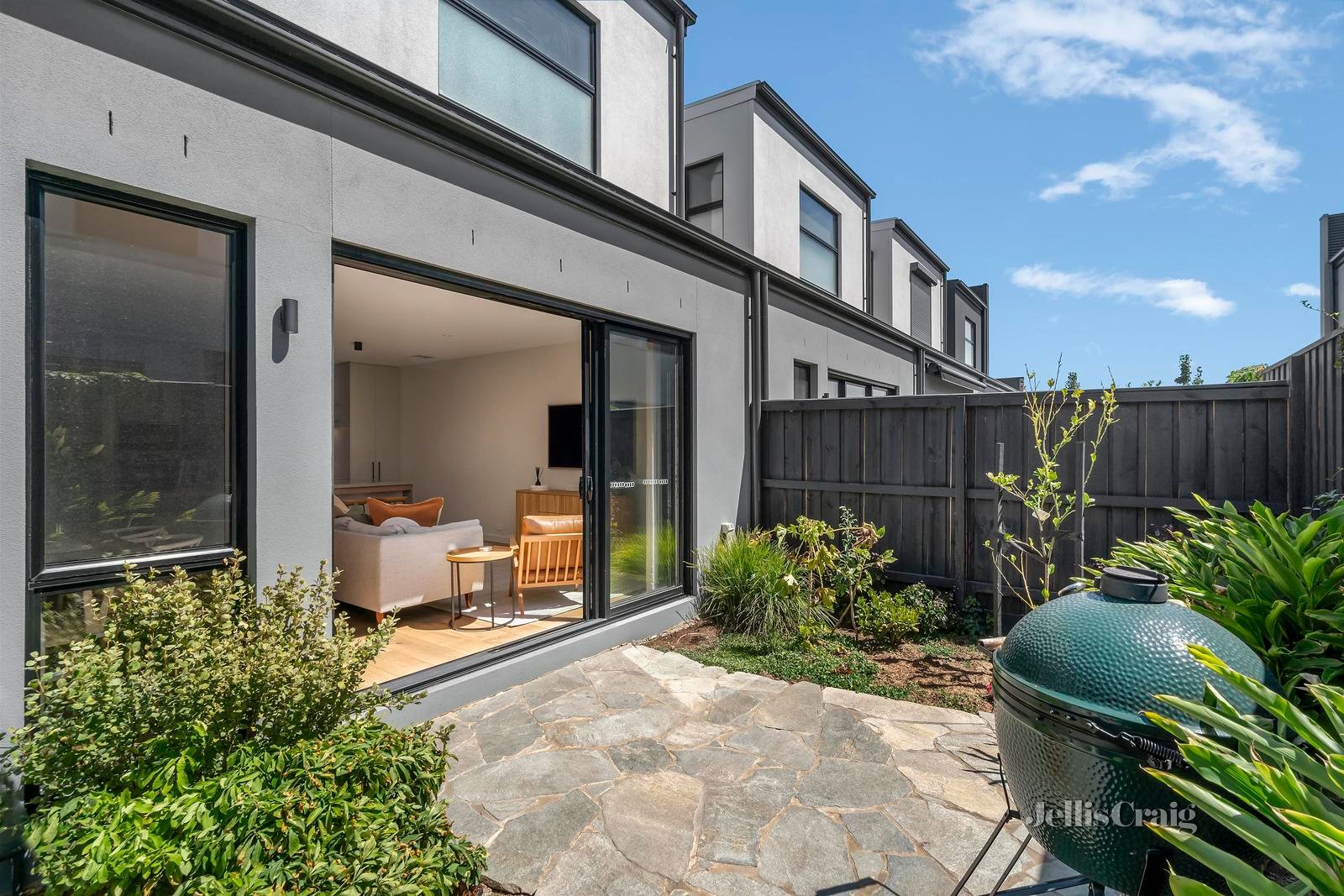 2 Mulberry Way, Altona North image 7