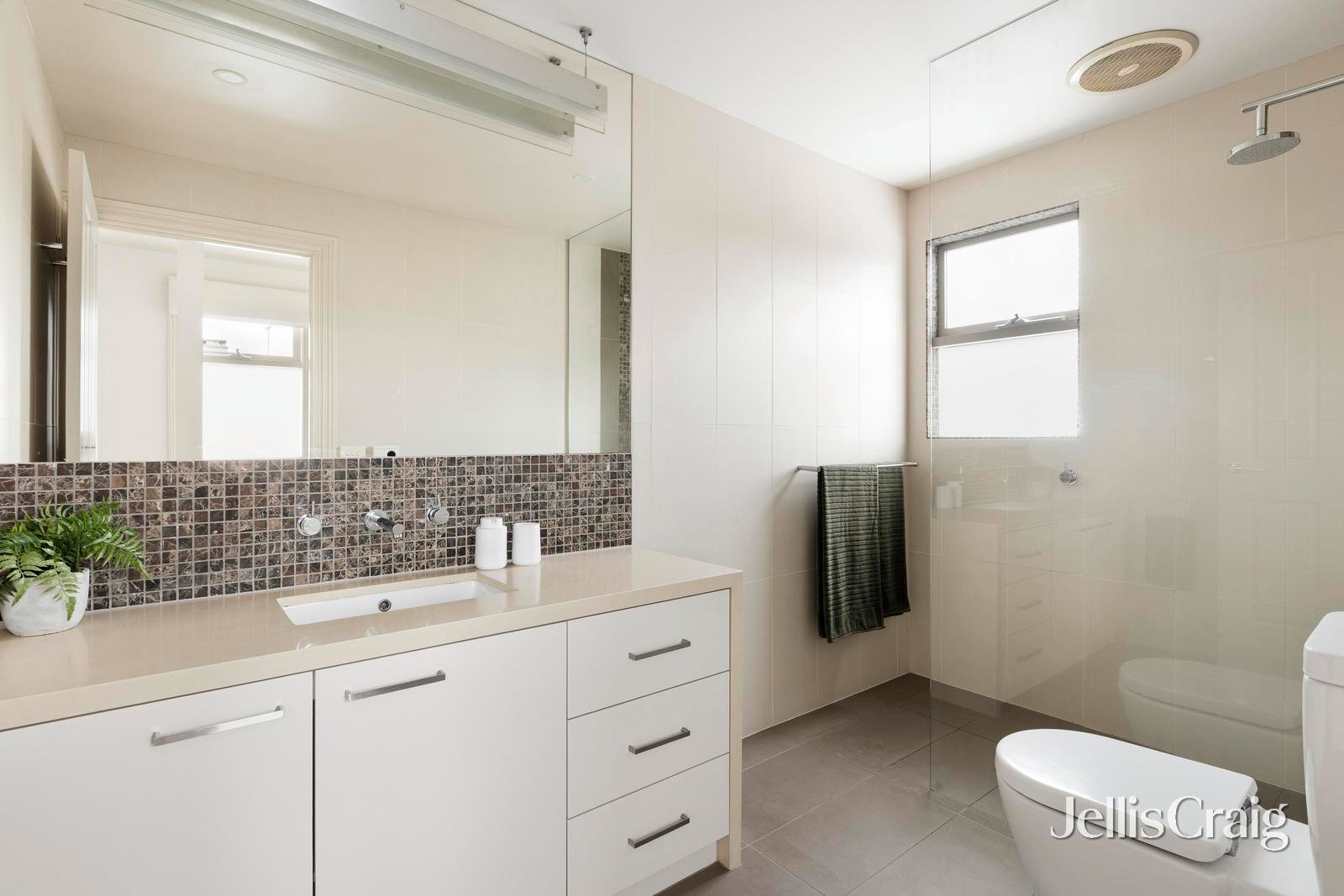 2 Mulgrave Street, Kensington image 4