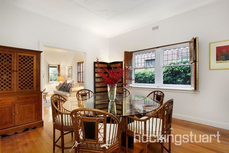 2 Munro Street, Kew East image 3