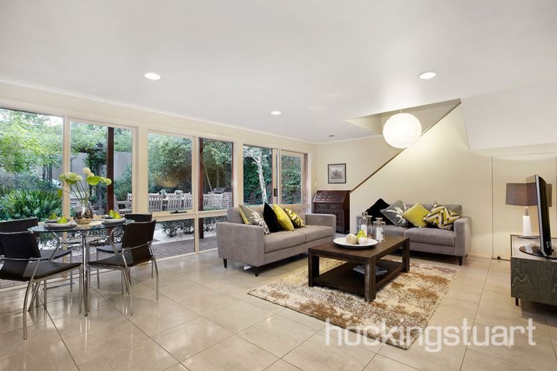 2 Munro Street, Kew East image 5
