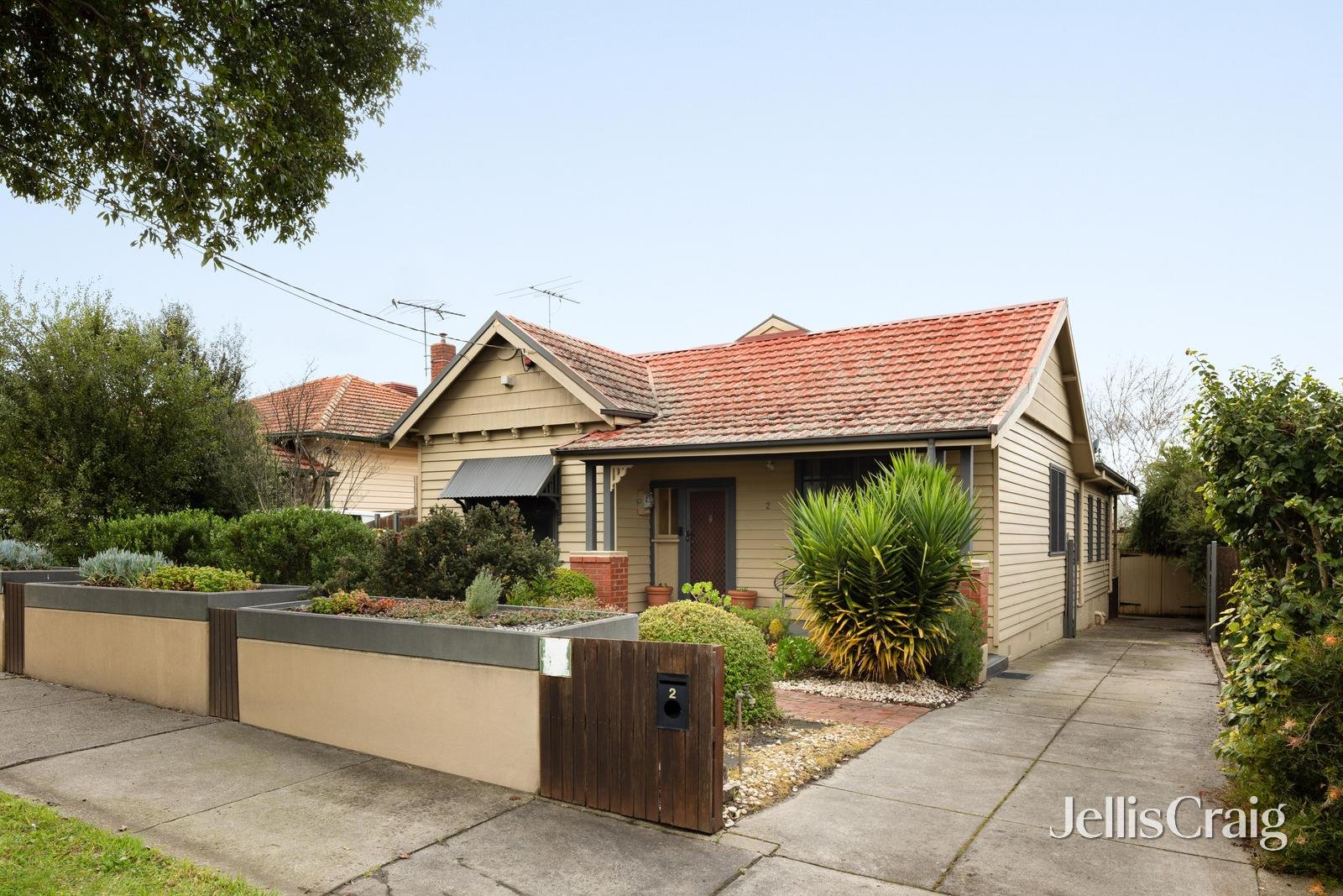 2 Mutimer Street, Preston image 1