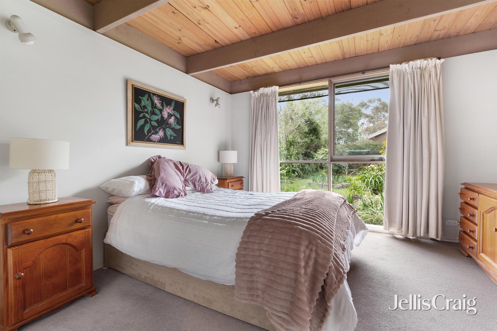 2 Myoora Court, Greensborough image 8