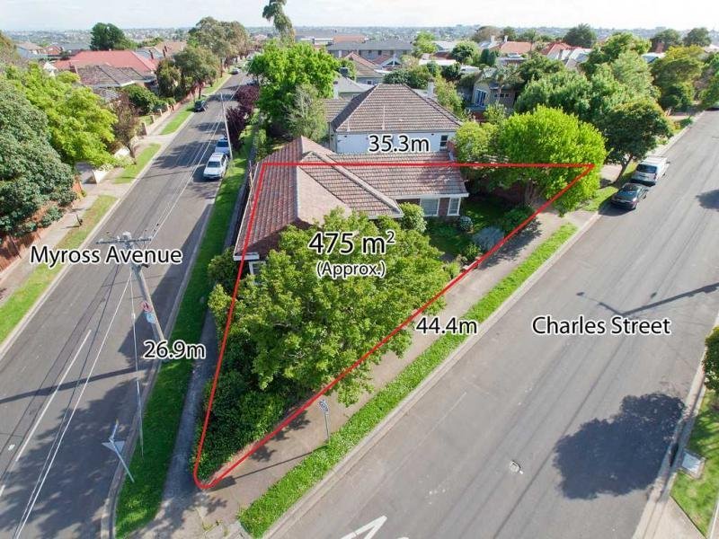 2 Myross Avenue, Ascot Vale image 2