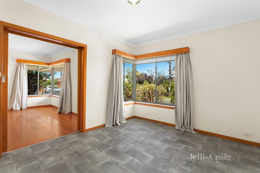 2 Nancye Drive, Lalor image 4