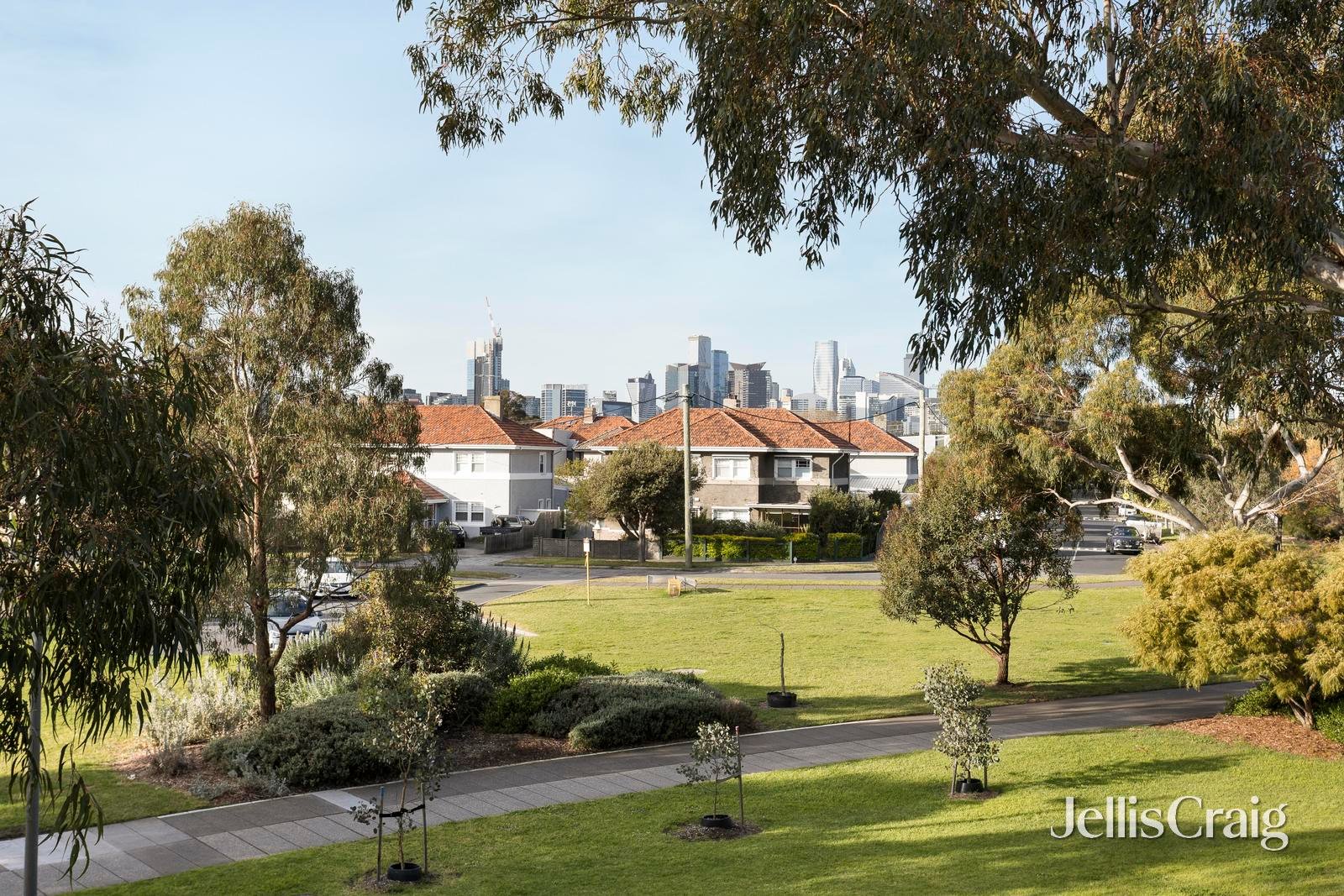 2 Narooma Place, Port&nbsp;Melbourne image 20