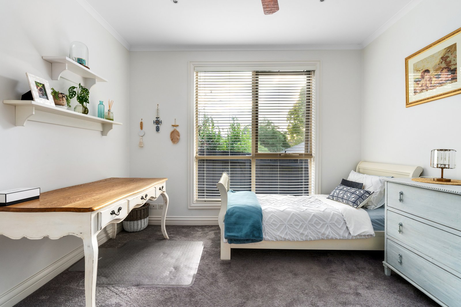 Property Gallery Thumbnail 19