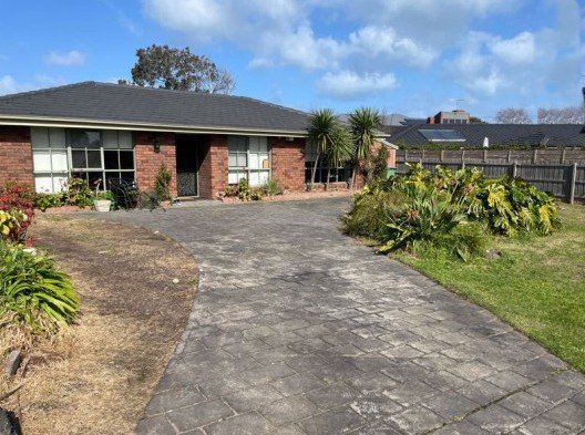 2 Nepean Place, Mornington image 1